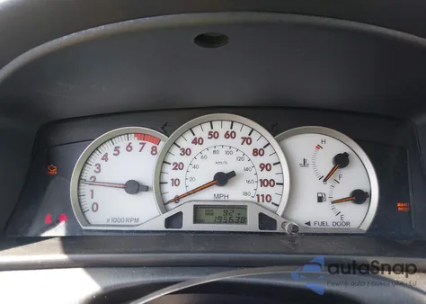 2005 Toyota Corolla S z USA, uszkodzony, nr VIN 2T1BR32E45C550520